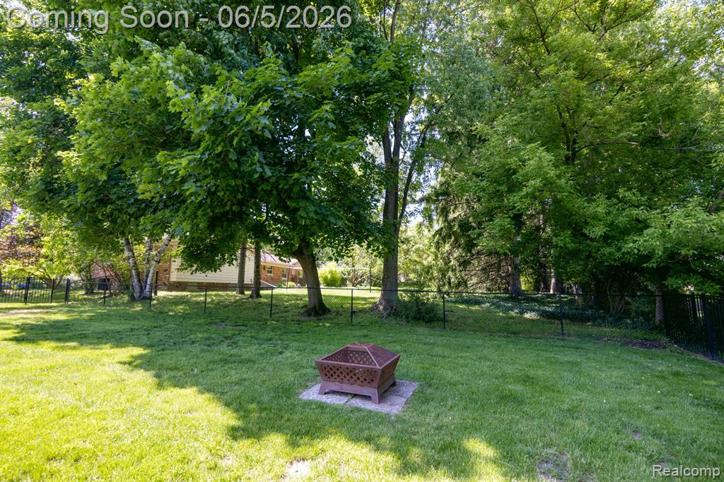 724 Sandstone Drive, Rochester Hills, MI 48309 — Photo 60