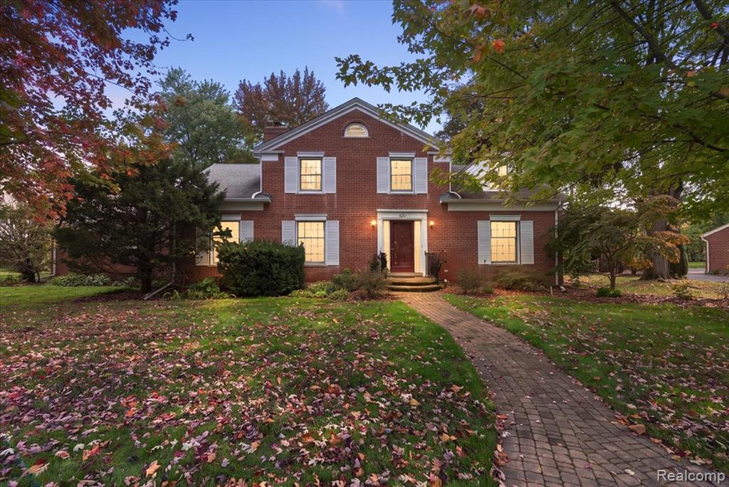 420 Tilbury Road, Bloomfield Hills, MI 48301