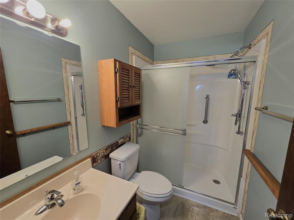 7044 Springtree Lane SW, Grand Rapids, MI 49548 — Photo 12