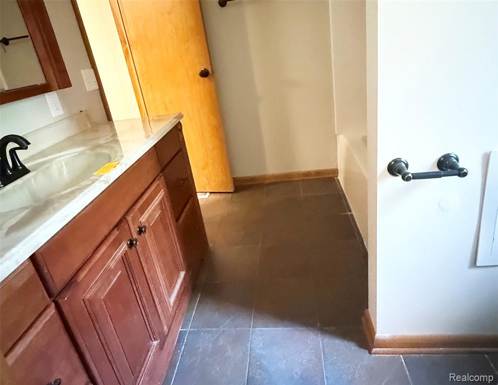 19890 16 Mile Road, Marshall, MI 49068 — Photo 15