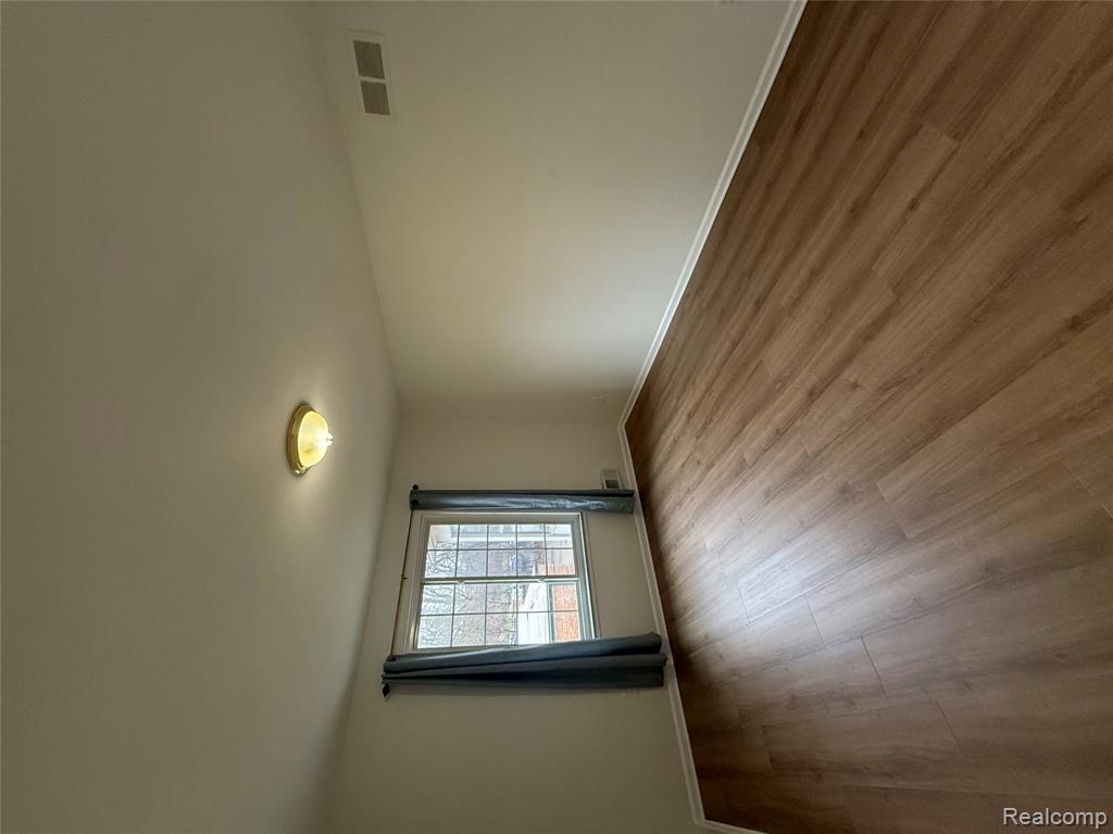 150 E Long Lake Road, Bloomfield Hills, MI 48304 — Photo 18