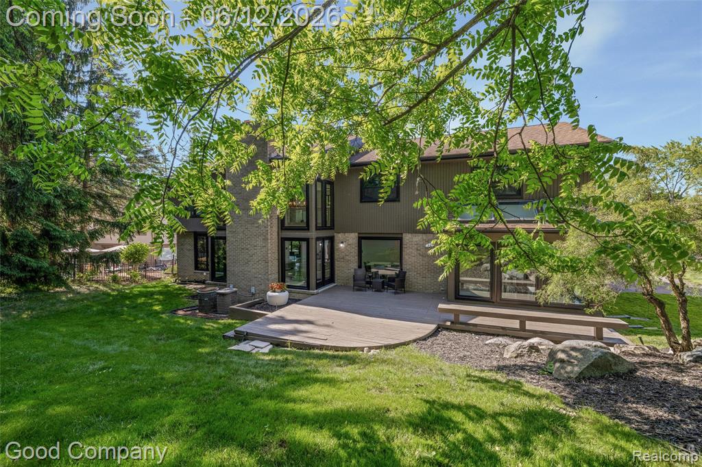 3176 Chambord Drive, West Bloomfield, MI 48323 — Photo 52