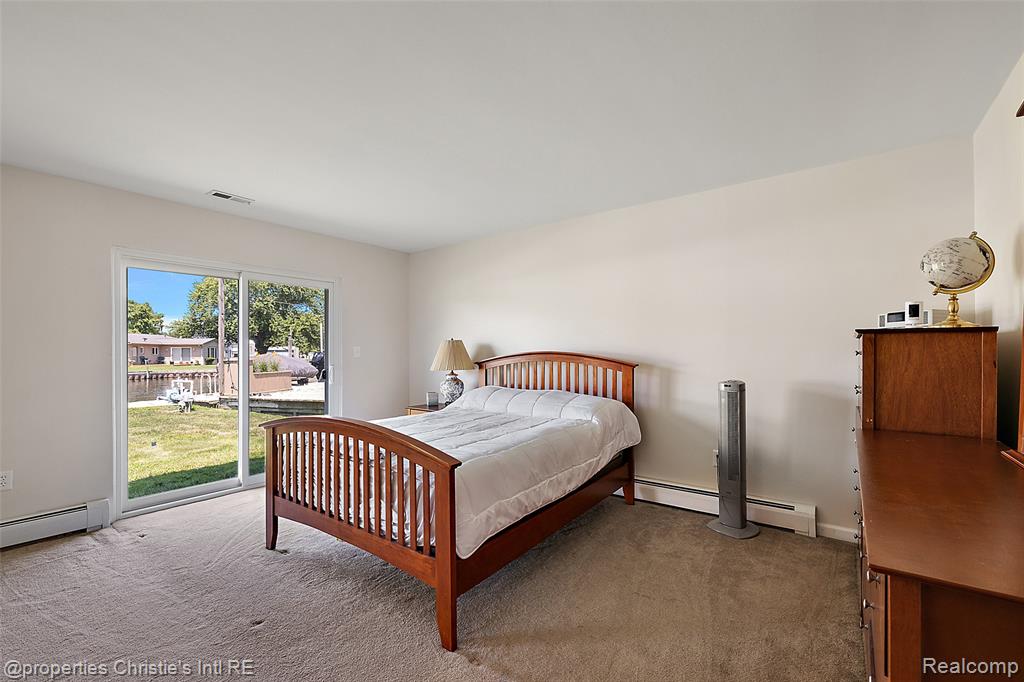 37337 LAKESHORE Drive, Harrison Township, MI — Photo 19
