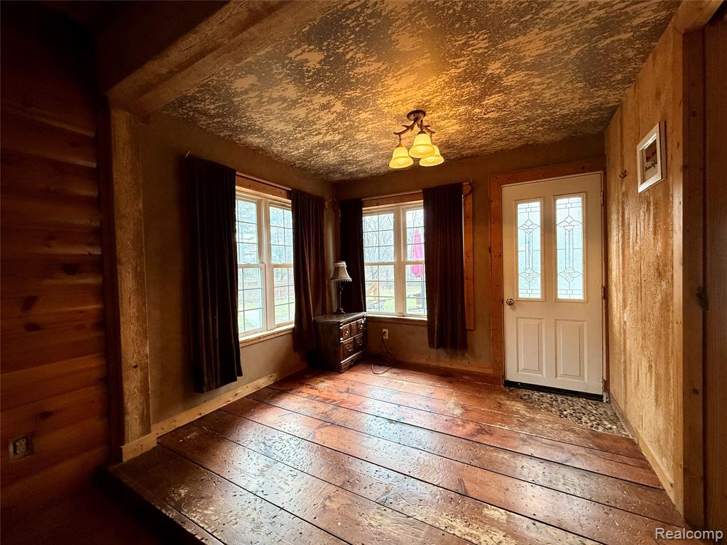 3194 S Vassar Road, Burton, MI 48519 — Photo 18