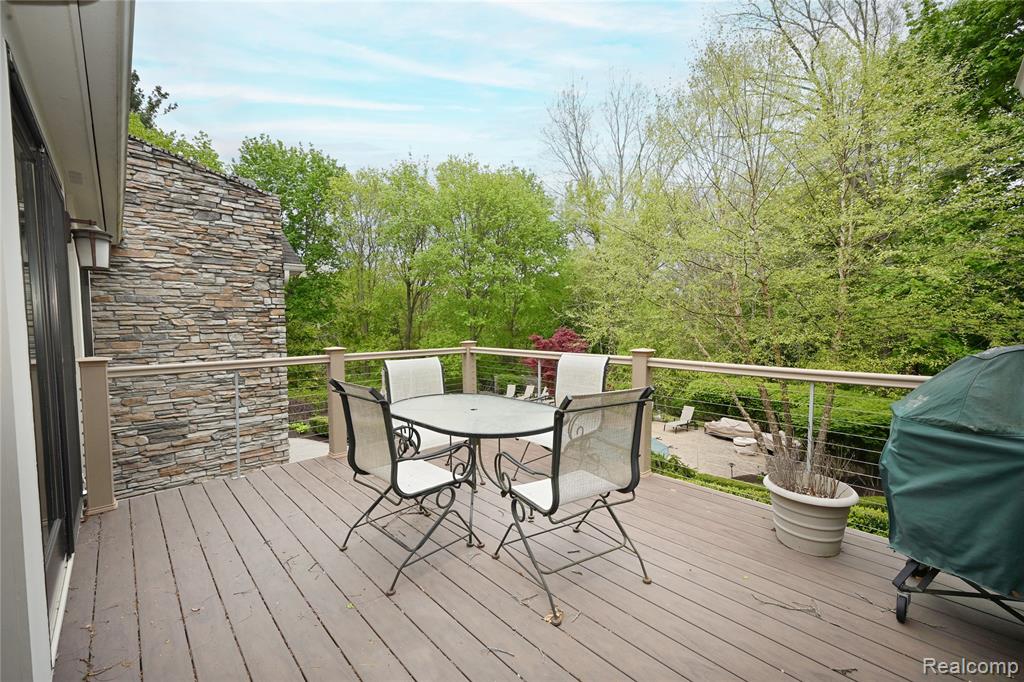 4801 N Harsdale Road, Bloomfield Hills, MI 48302 — Photo 26