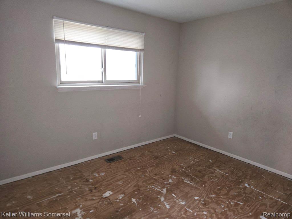 41314 Wessel Drive, Sterling Heights, MI 48313 — Photo 27