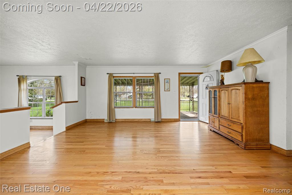 26996 Sumpter Road, Belleville, MI 48111 — Photo 7