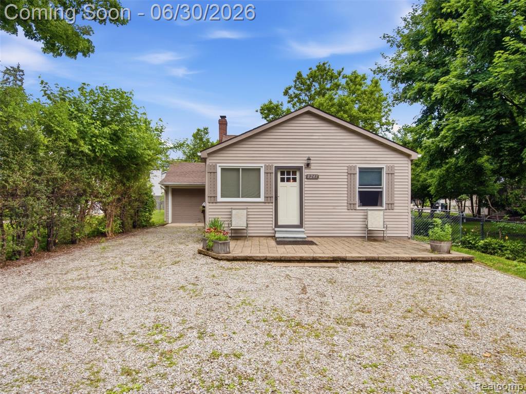 8241 Janis Street, Utica, MI 48317 — front exterior