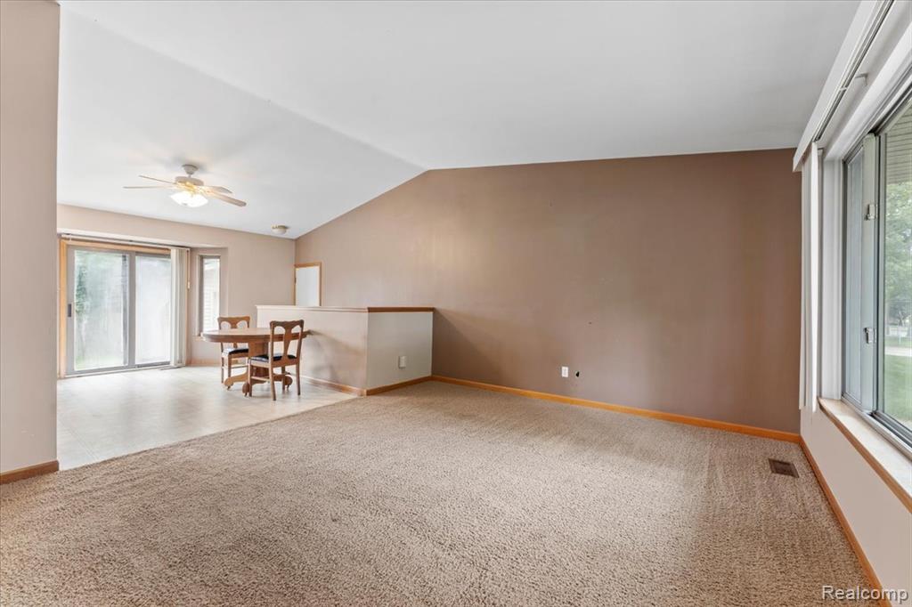 9160 Maplewood Drive, White Lake, MI — Photo 4