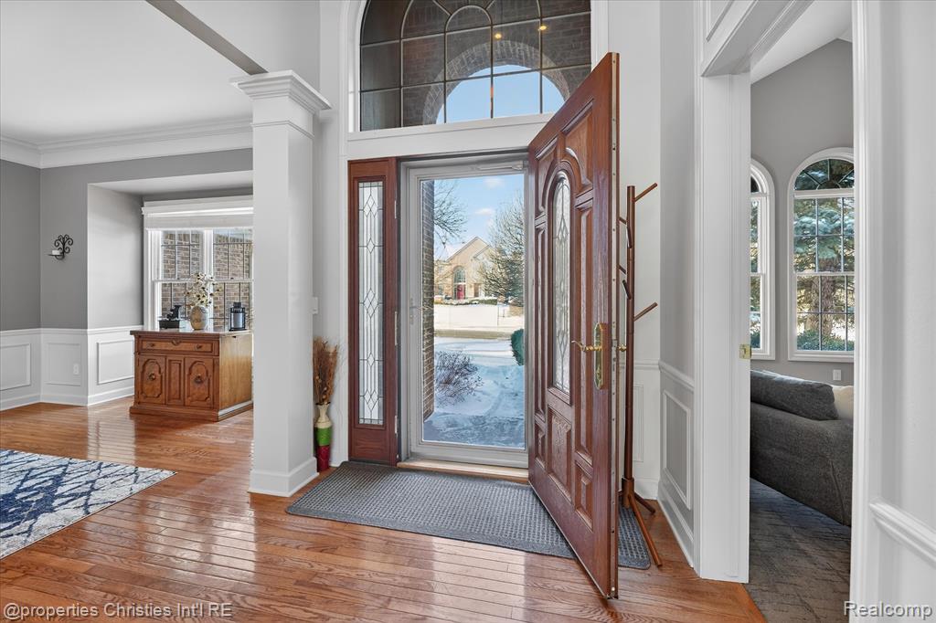 16224 Oak Forest Court W, Northville, MI 48168 — Photo 5