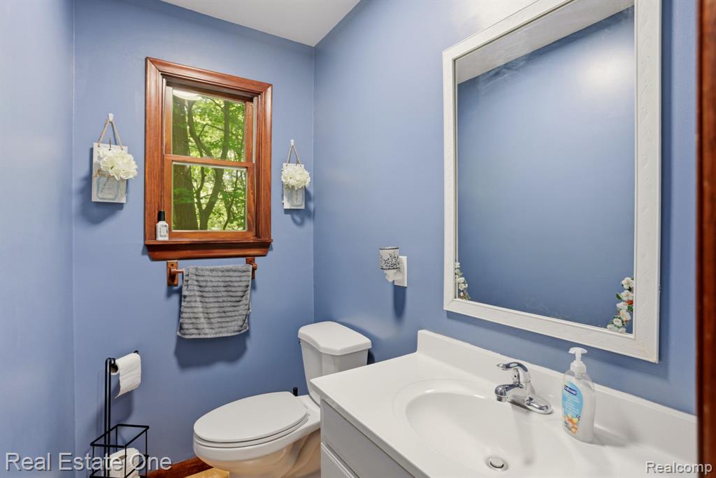 6218 Sturgeon Creek Pkwy, Midland, MI 48640 — Photo 15
