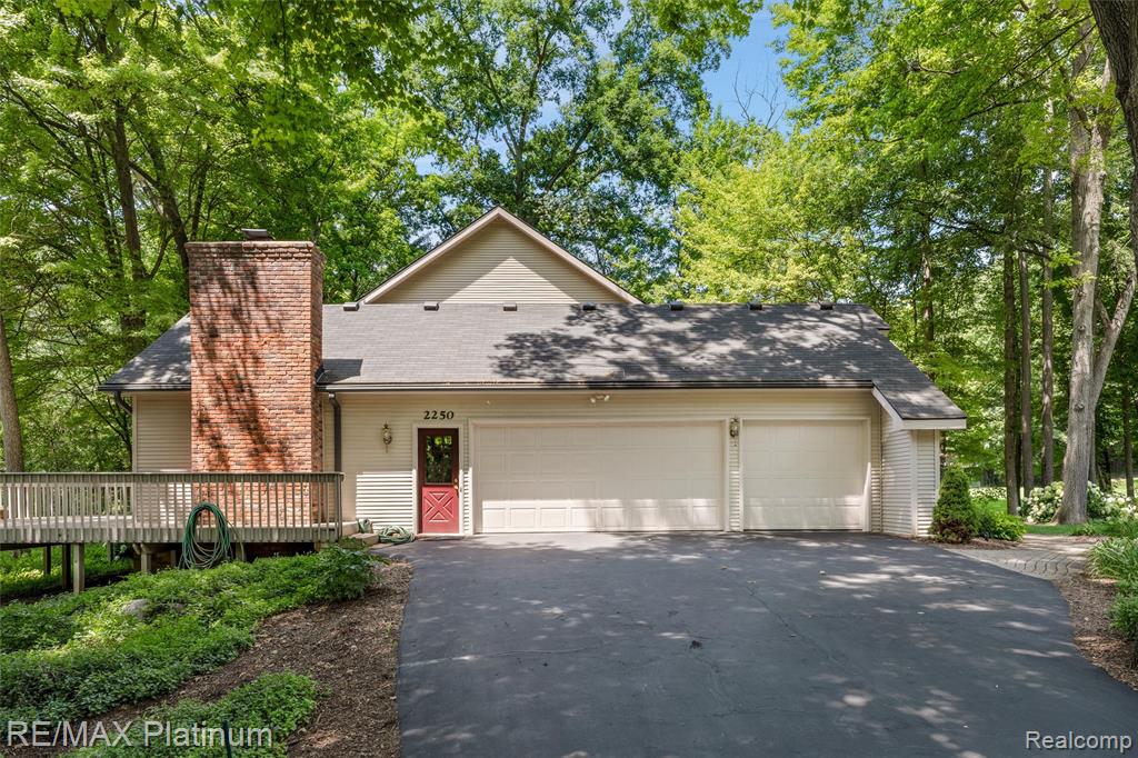 2250 Pepperidge Trail, Brighton, MI 48114 — Photo 38