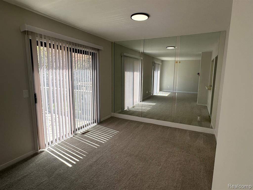 604 CHESHIRE Court, Rochester Hills, MI 48307 — Photo 6
