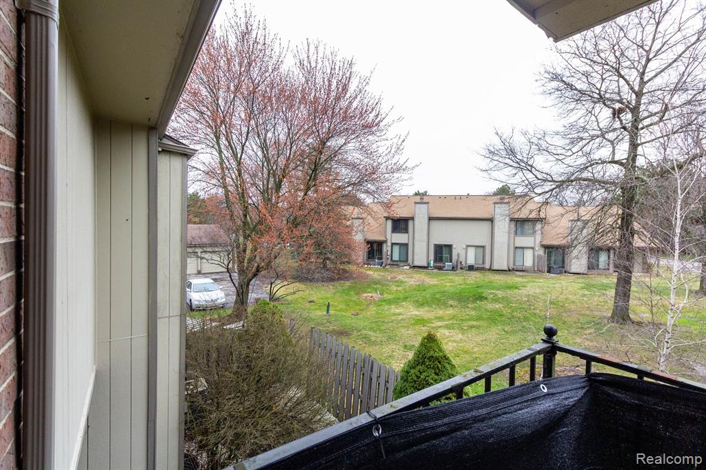 5866 VASSAR, West Bloomfield, MI — Photo 10