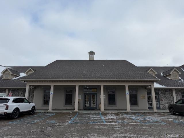 8263 S Saginaw Street, Grand Blanc, MI 48439 — front exterior