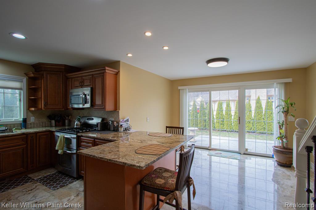 4831 Homestead Drive, Sterling Heights, MI 48314 — Photo 11