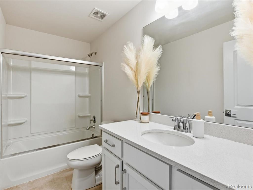 8767 Grove Street, Washington, MI — Photo 33