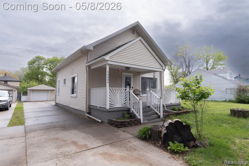 20804 Rensselaer Street, Farmington, MI 48336 — Photo 2