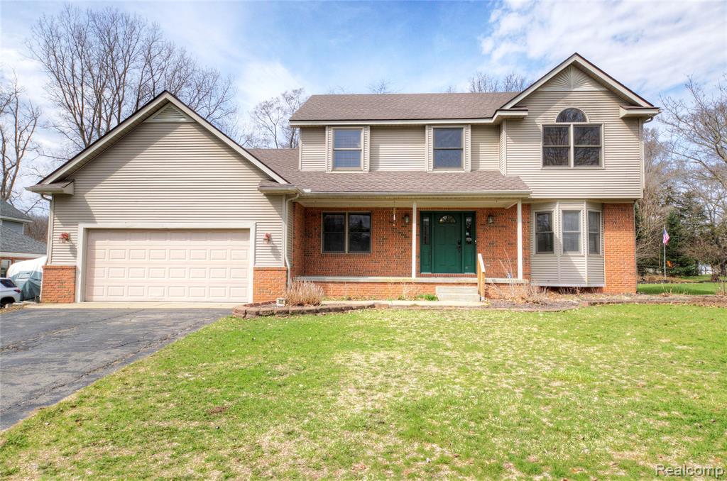 4570 River Hills Court, Brighton, MI 48114 — Photo 2