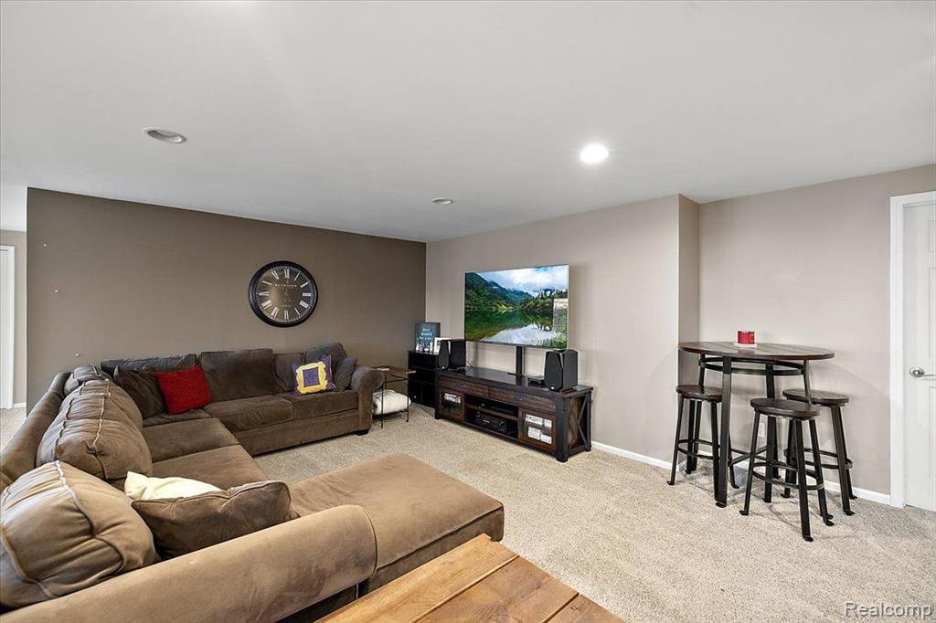 4250 SAINT ANDREWS Street, Howell, MI 48843 — Photo 60