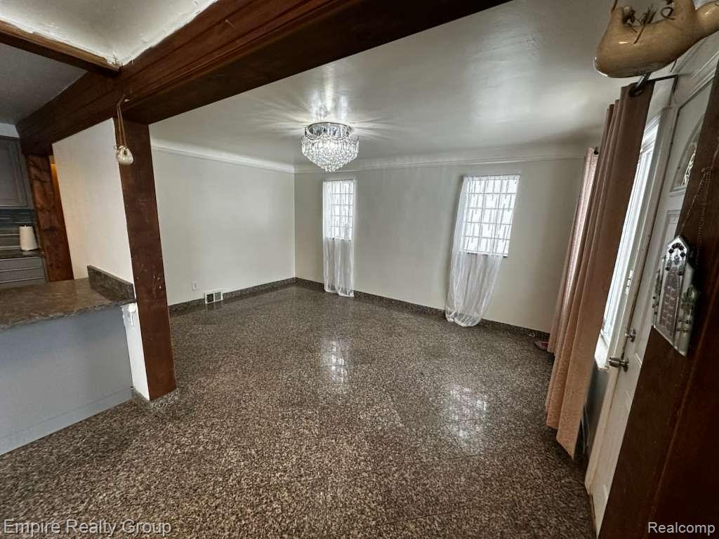 5245 Jonathon Street, Dearborn, MI 48126 — Photo 11