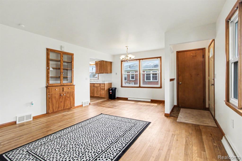 385 Devonshire Street, Ypsilanti, MI 48198 — Photo 3