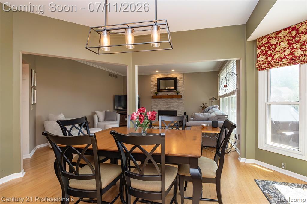 689 Woodfield Way, Rochester Hills, MI 48307 — Photo 15