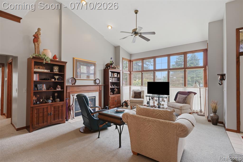 42675 Christina Drive, Sterling Heights, MI 48313 — Photo 7