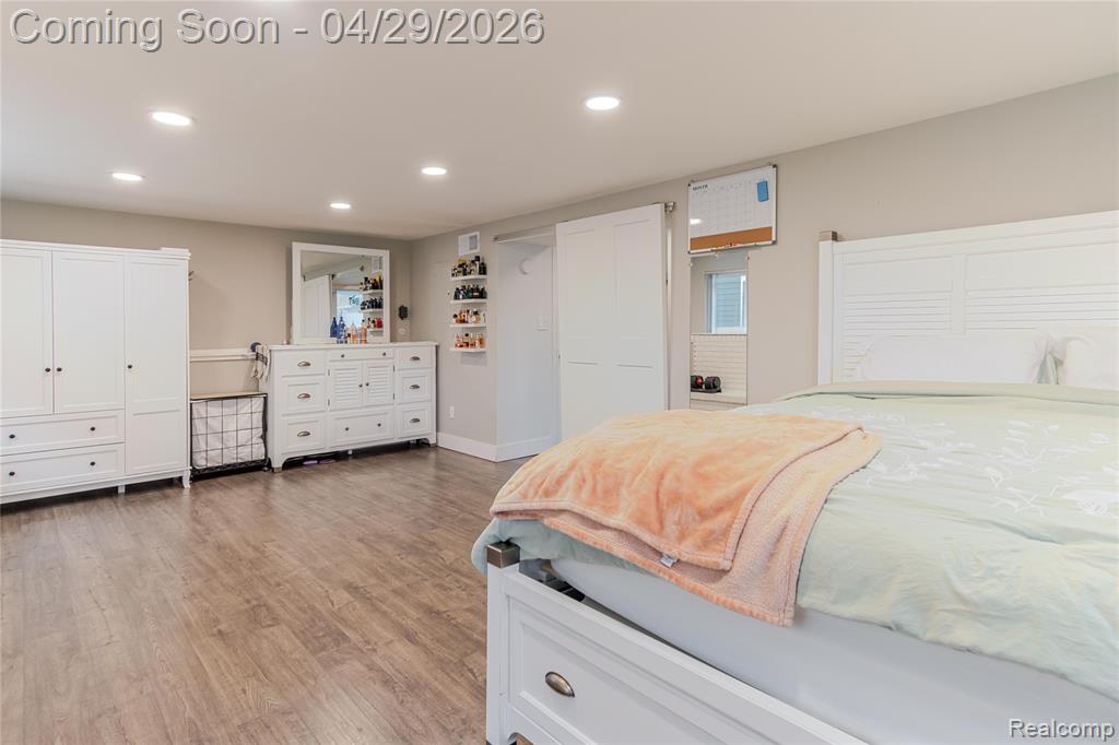 39832 Parklawn Drive, Sterling Heights, MI 48313 — Photo 30