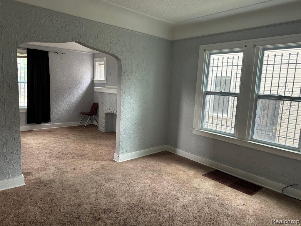 9330 STEEL Street, Detroit, MI 48228 — Photo 8