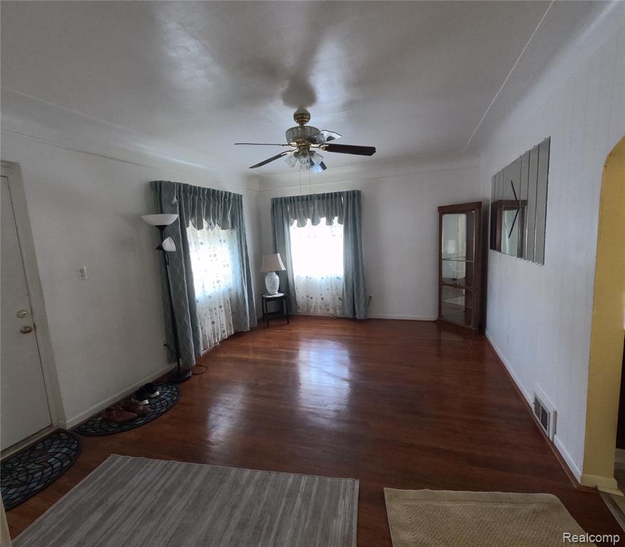 6876 Continental Avenue, Warren, MI 48091 — Photo 11