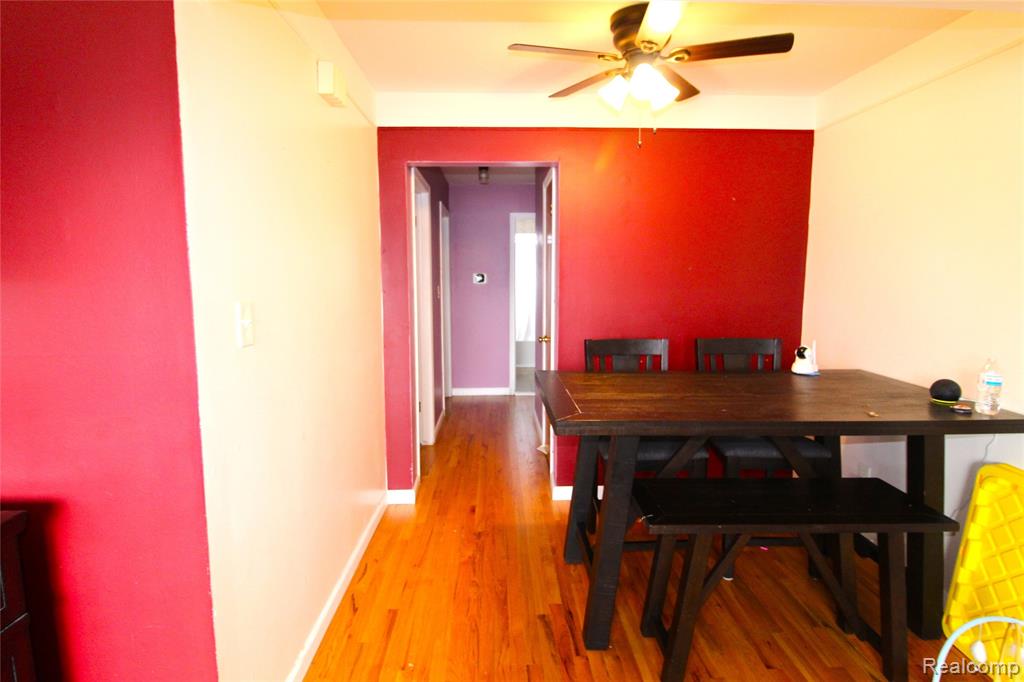 32474 Leona Street, Garden City, MI — Photo 6