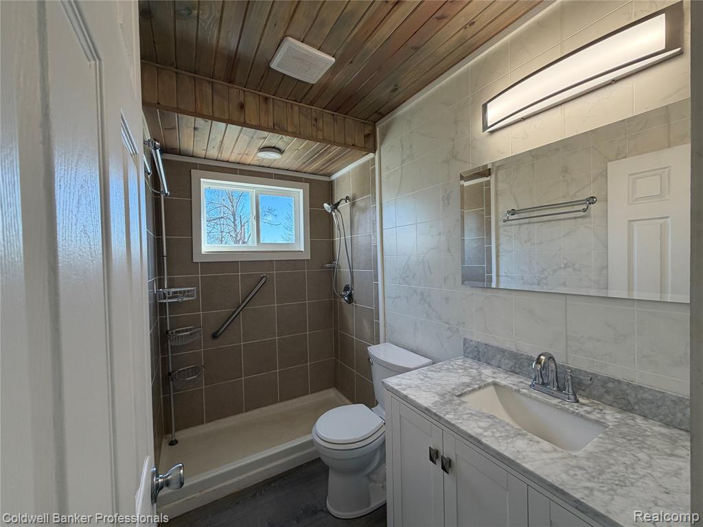 152 Crooked Limb Drive, Lapeer, MI 48446 — Photo 10