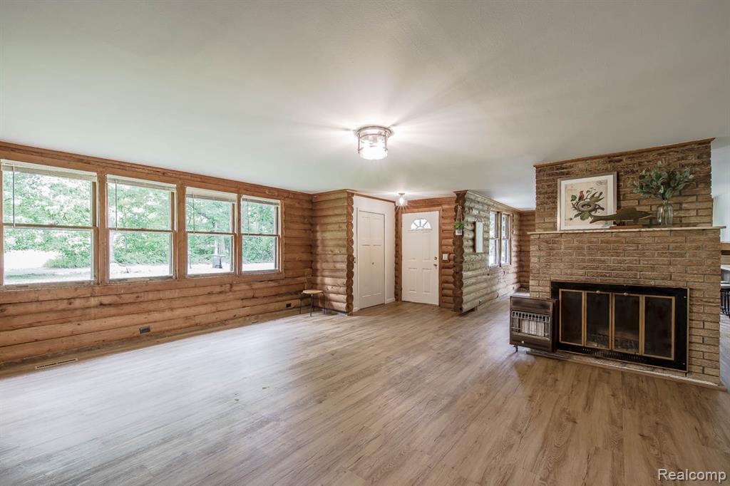 5180 Hillsboro Road, Davisburg, MI 48350 — Photo 11