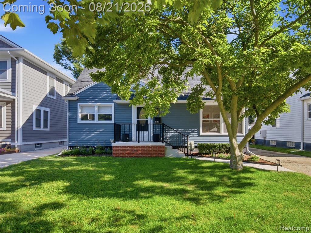 416 Walnut Avenue, Royal Oak, MI 48073