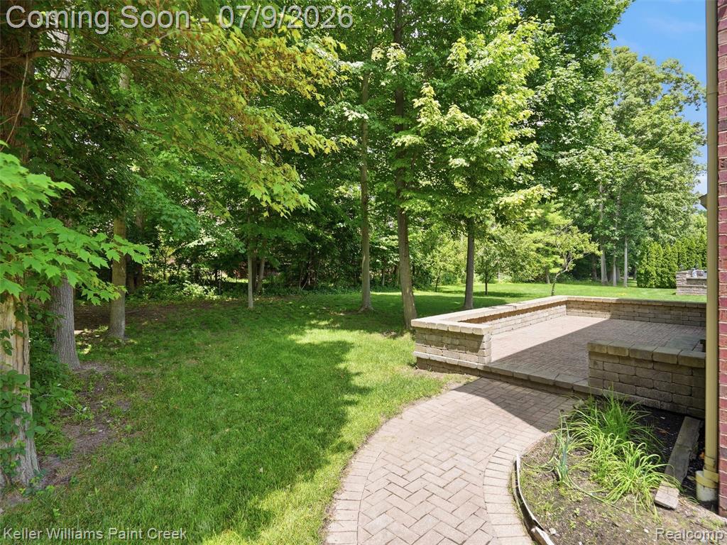 846 Monterey Lane, Rochester Hills, MI 48307 — Photo 35