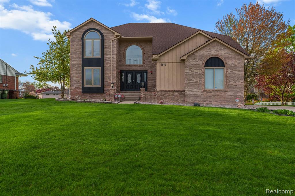 5615 Woodmire Drive, Shelby Twp, MI 48316 — Photo 3