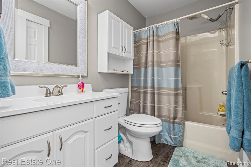 9210 Hickory Ridge Road, Holly, MI 48442 — Photo 58