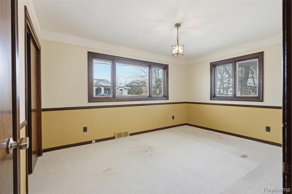 6006 Rosetta Street, Dearborn Heights, MI 48127 — Photo 19