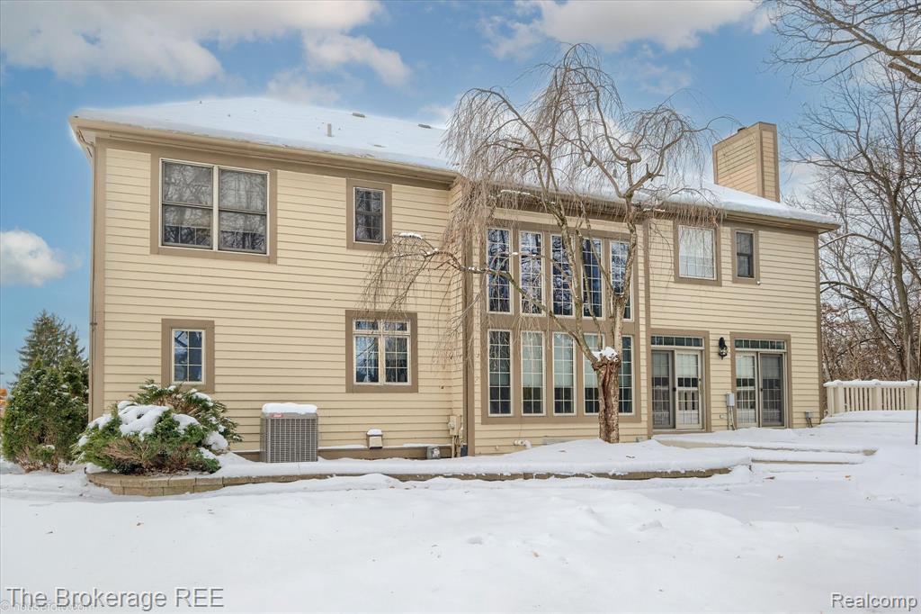 5475 Woodfield Parkway, Grand Blanc, MI 48439 — Photo 86