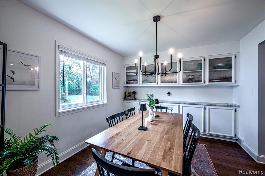 16956 Lauderdale Avenue, Beverly Hills, MI 48025 — Photo 7