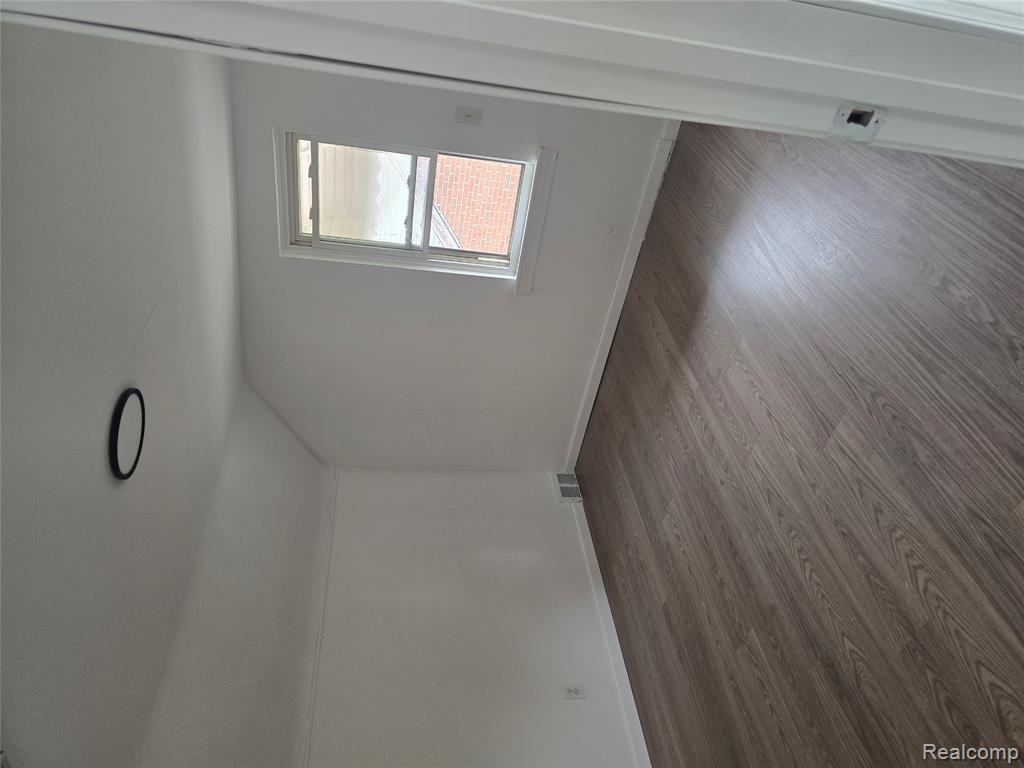 6027 Charles Street, Hamtramck, MI 48212 — Photo 7