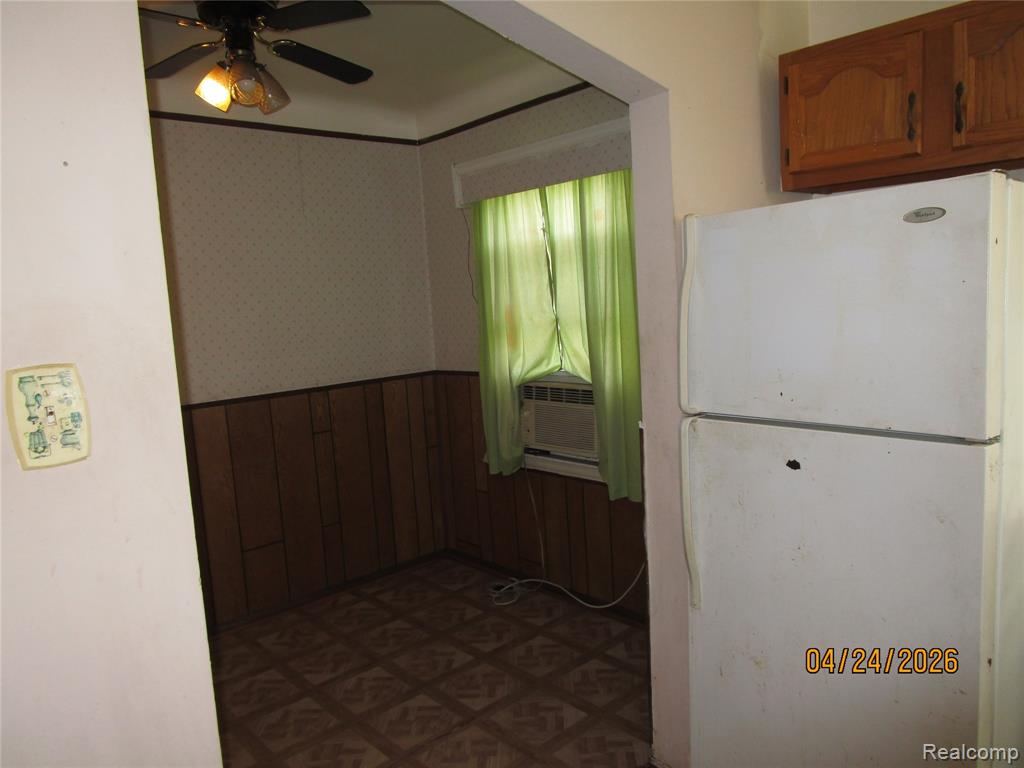 19500 Hoover Street, Detroit, MI 48205 — Photo 15