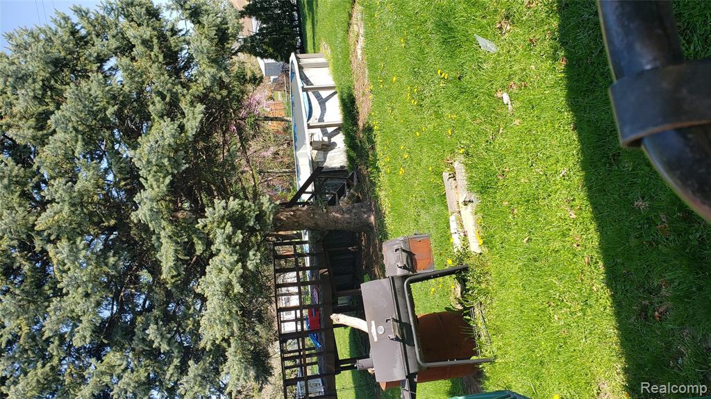 24816 CUSHING Avenue, Eastpointe, MI 48021 — Photo 19