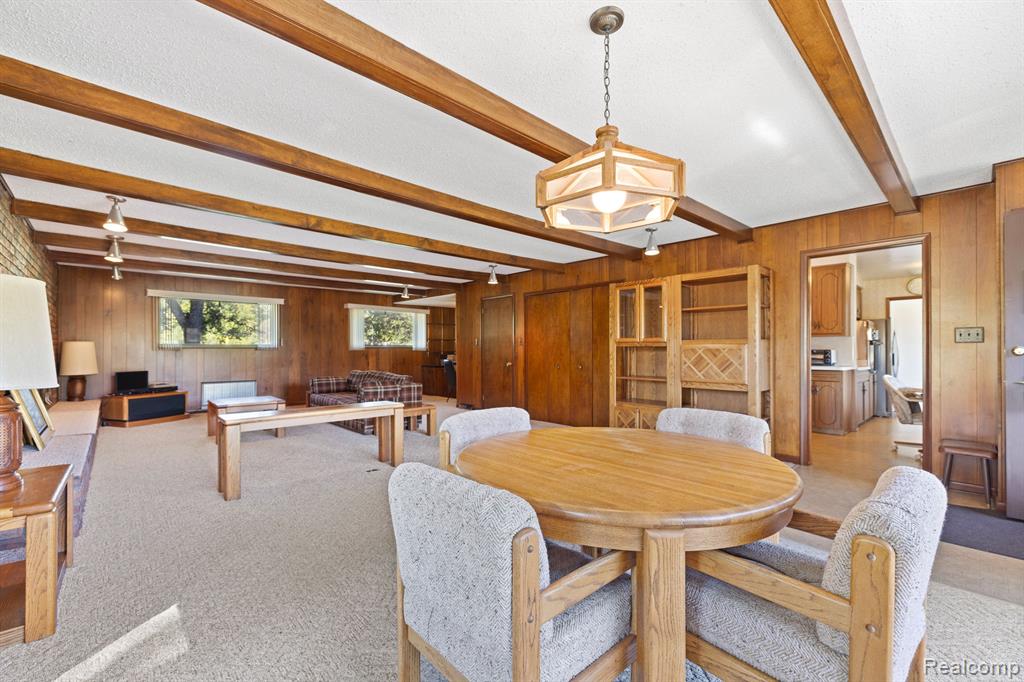 6248 LIVERNOIS Road, Troy, MI 48098 — Photo 6