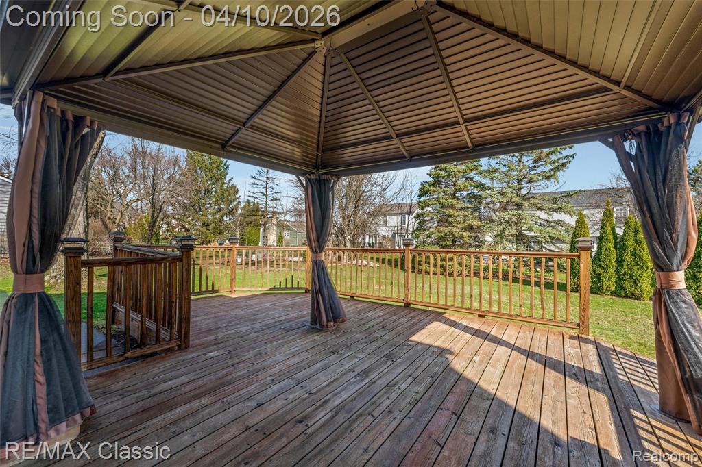 44640 Yorkshire Drive, Novi, MI — Photo 39