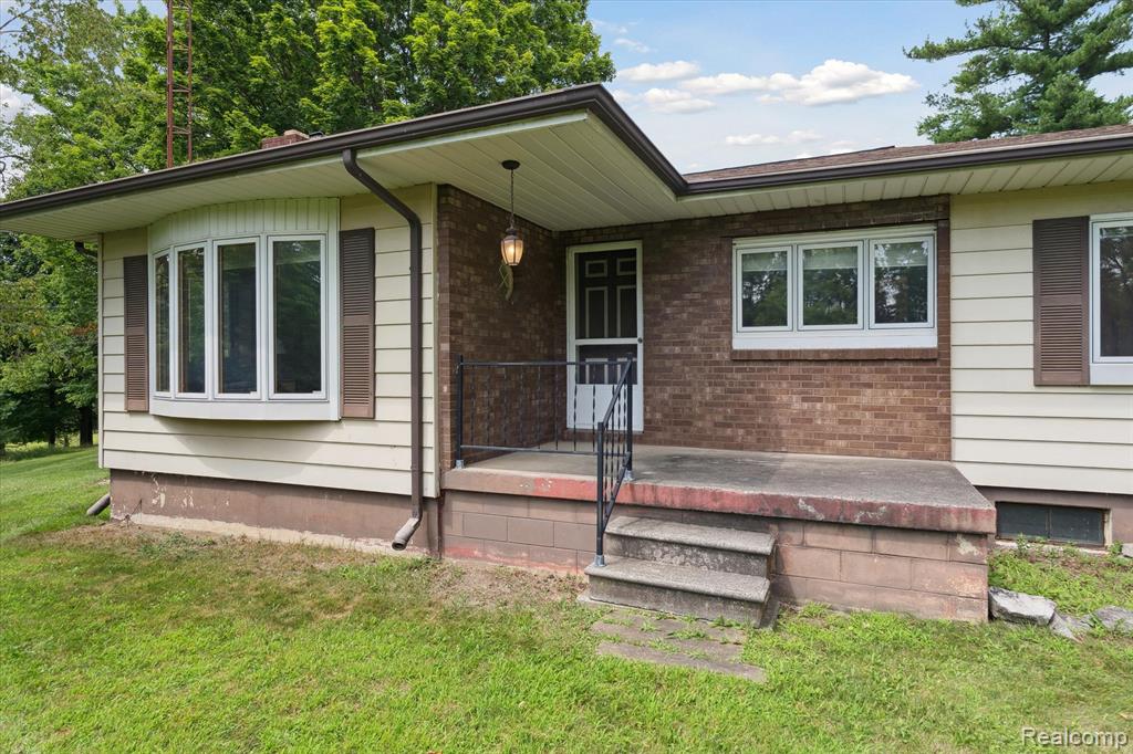 7467 McCandlish Road, Grand Blanc, MI 48439 — Photo 4