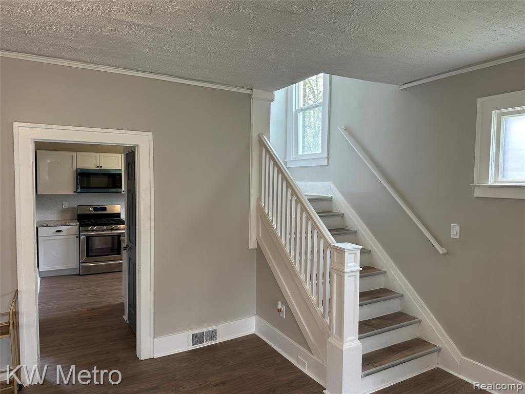 3289 W Northwestern Street, Detroit, MI 48206 — Photo 16