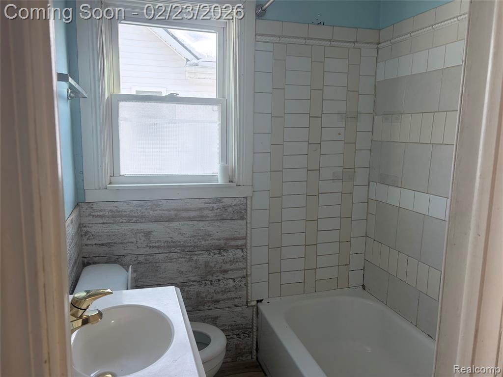 95 W Beverly Avenue, Pontiac, MI 48340 — Photo 6