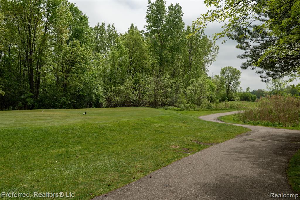 2191 PINECROFT Drive, Canton, MI 48188 — Photo 24